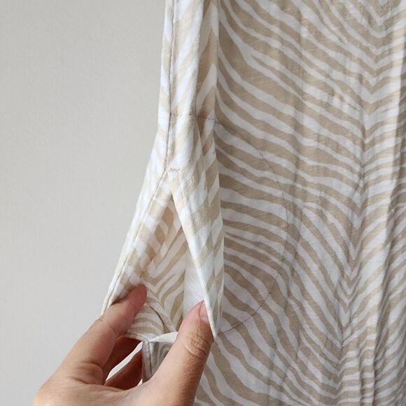 Denim & Co Naturals Maxi Dress | XXSP | Linen Blend Animal Print Zebra Tan Ivory - Picture 4 of 9